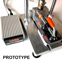 Benchtop/Desktop Pneumatic Plastic Injection Molding Machine